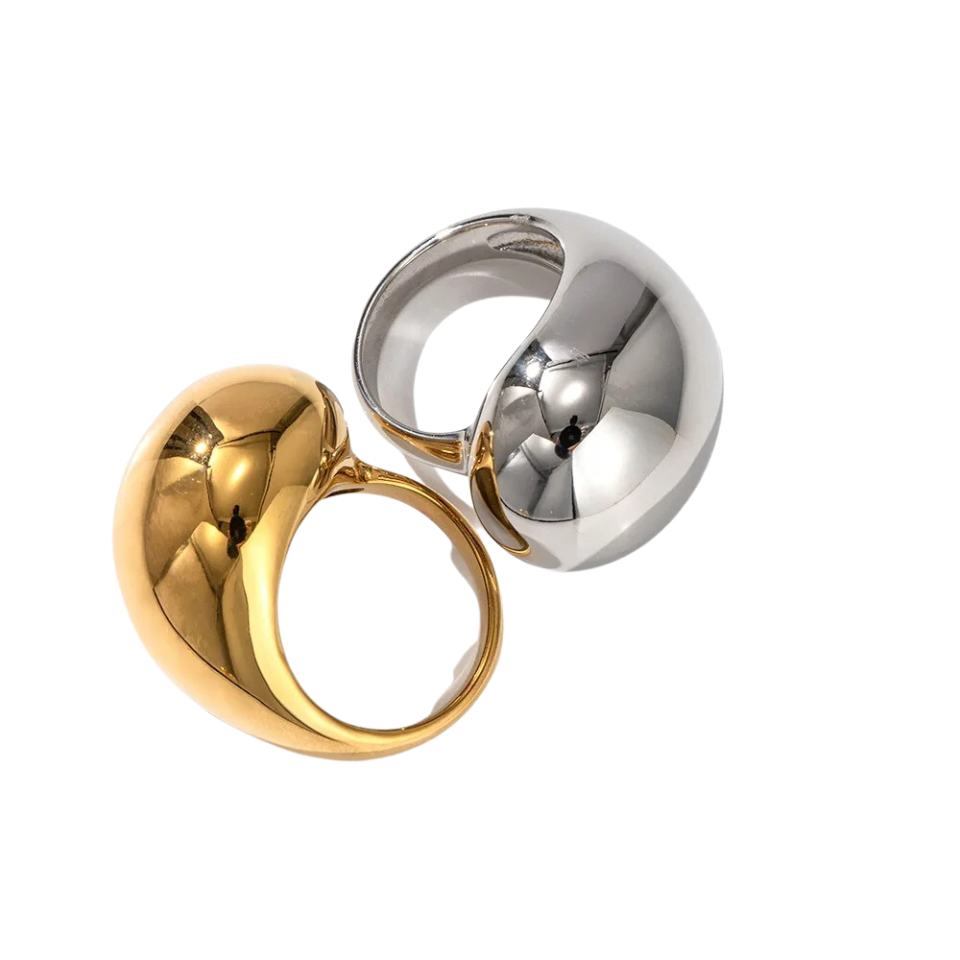 Teardrop ring