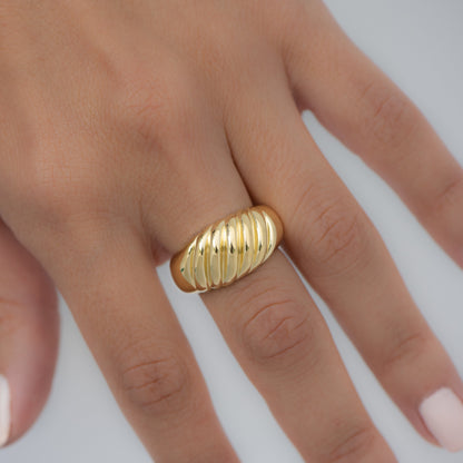 Large Croissant Ring